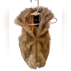 Me Jane Girls size 5 vest